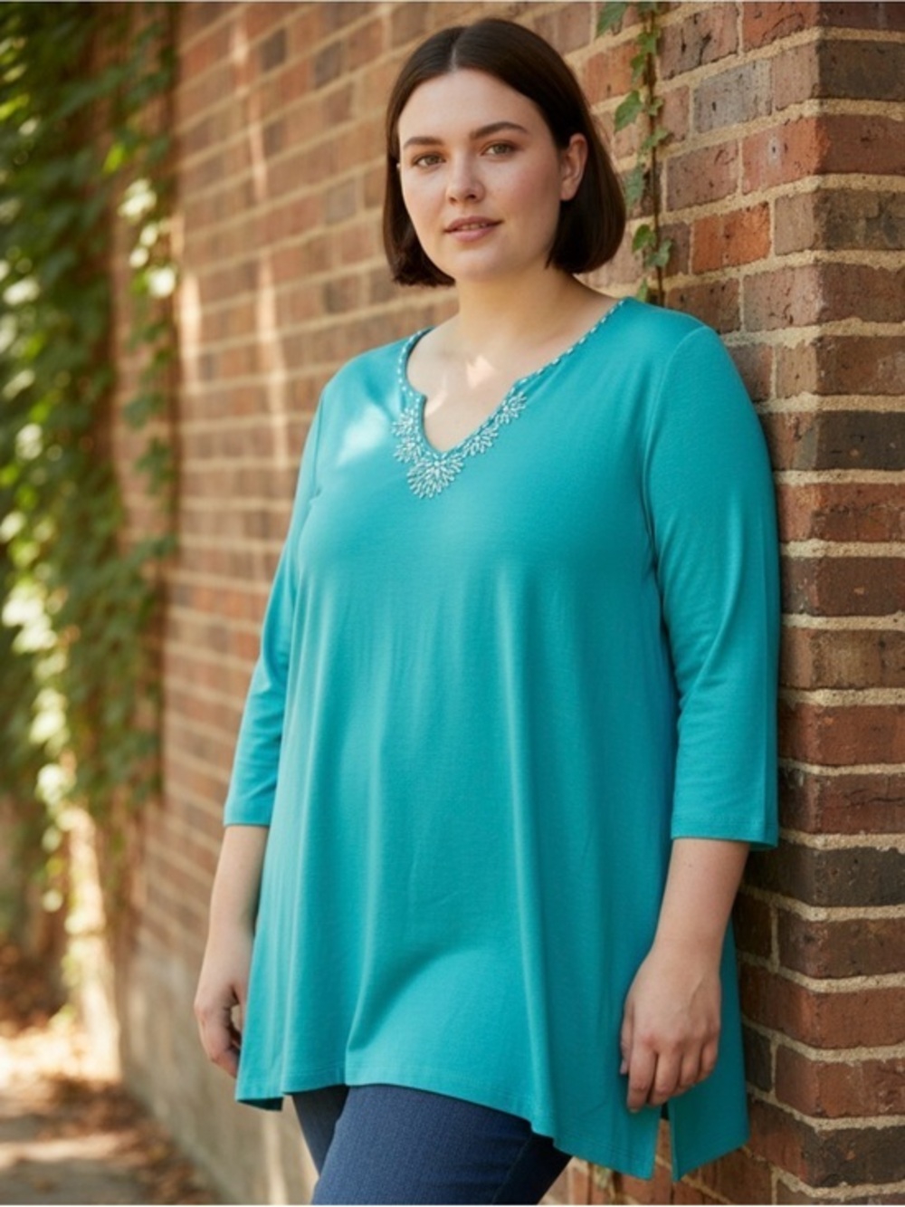 🫶🏻 Ruby Rd. Embellished V-Neck Women's Tunic Top